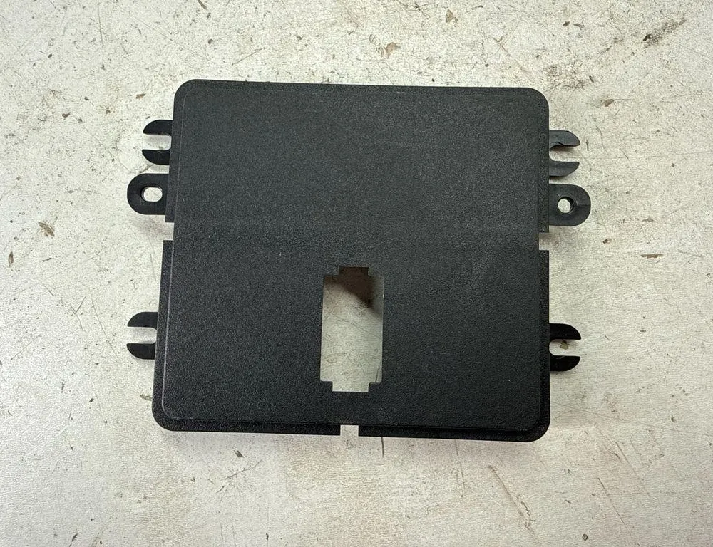 FORD USA Explorer 6 generation (2019-2024) Другие внутренние детали LB5BS044B90 33574106