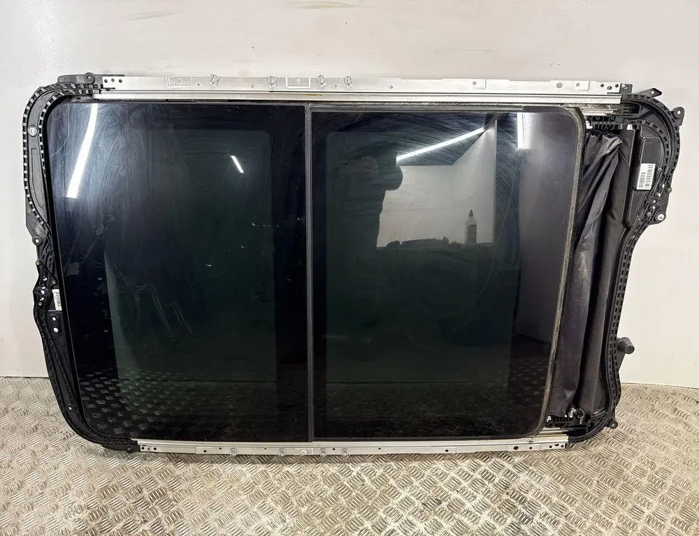 BMW X1 F48/F49 (2015-2023) Люк крыши 728737013 33698286