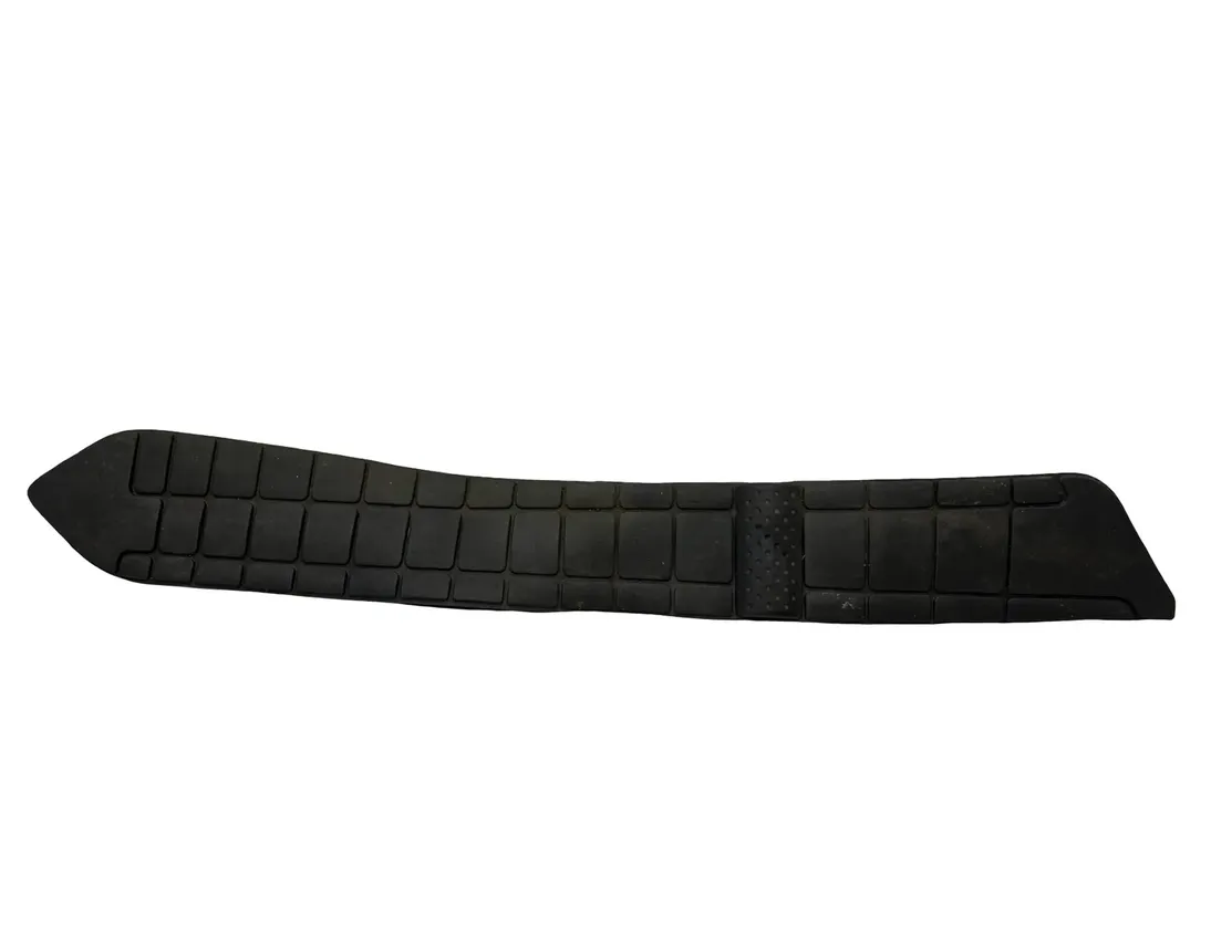 SUZUKI AN BURGMAN Front right side footrest peg 34478406