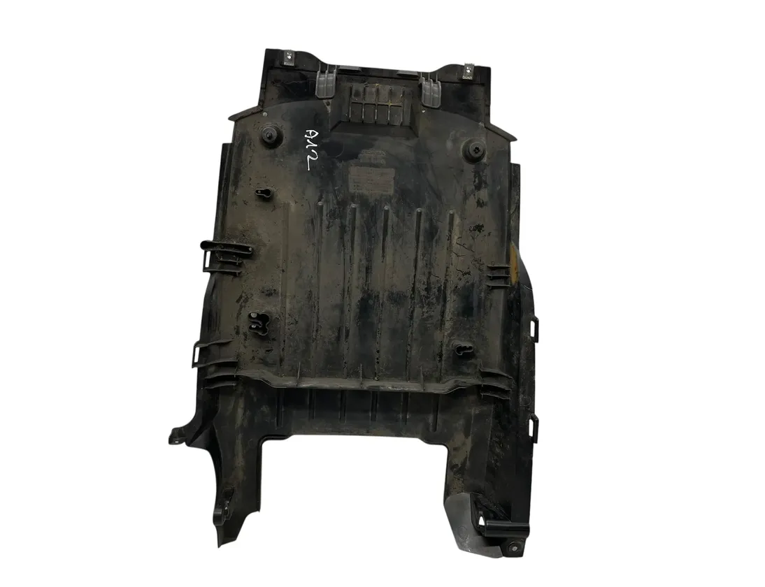 HONDA NSS Predný vnútorný kryt plášťa 64350-K0B-T010 33931571