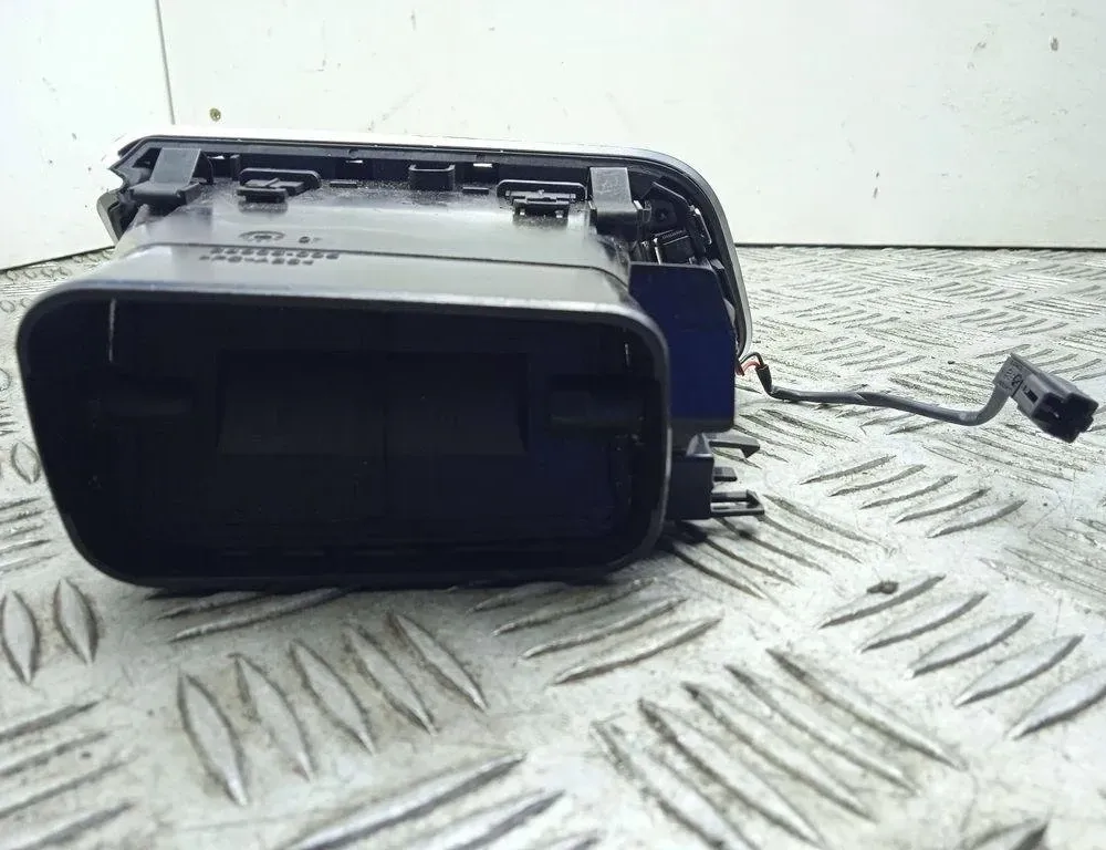 MASERATI Ghibli 3 generation (2013-2024) Dashboard Air Vents 6700190610 31143268