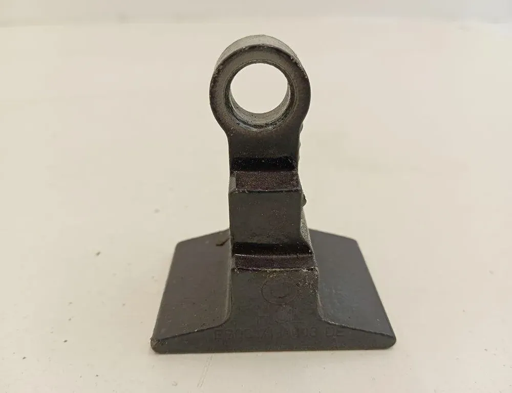 BMW 5 Series F10/F11 (2009-2017) Rear Right Door Hinge 7185633 31159170