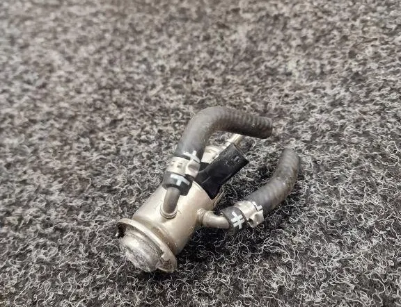 BMW 5 Series G30/G31 (2016-2023) AdBlue Injektory 8580209 34055812