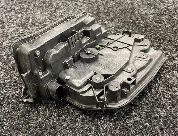 BMW 5 Series G30/G31 (2016-2023) Zámok ľavých zadných dverí 7477697 34055048