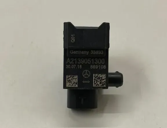 MERCEDES-BENZ GLC X253 (2015-2024) Left Side Impact Sensor A2139051300 34078906