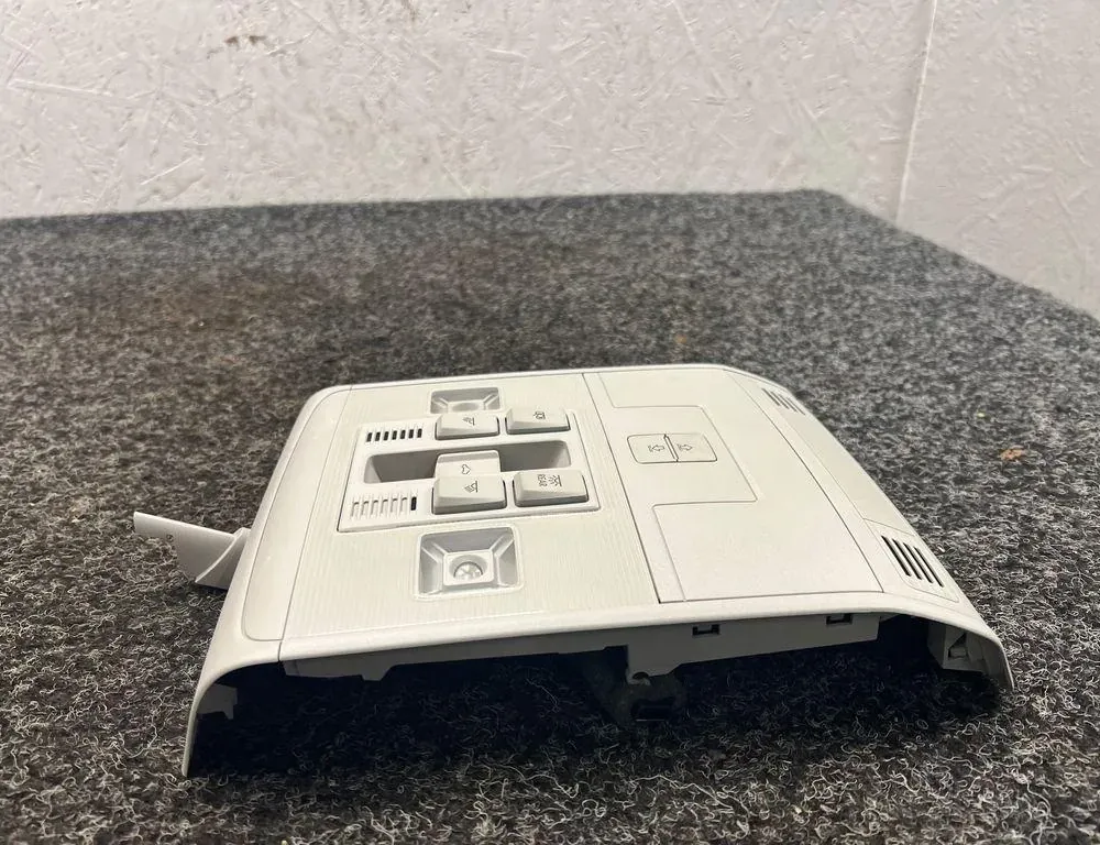 VOLKSWAGEN Touran 3 generation (2015-2023) Освещение салона 510867591A 34050972