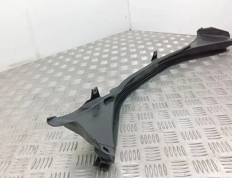 AUDI A6 C6/4F (2004-2011) Iné diely motorového priestoru 33404849