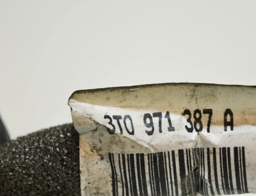 SKODA Superb 2 generation (2008-2015) Motor regulátora okna ľavých predných dverí 3T0971387A,8K0959801A 13557673