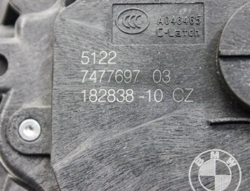 BMW 5 Series G30/G31 (2016-2023) Zámok ľavých zadných dverí 7477697 23097245