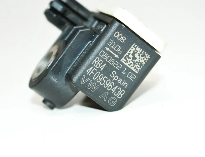 AUDI A6 C6/4F (2004-2011) Rear Left Crash  Sensor 4F0959643B 2877176