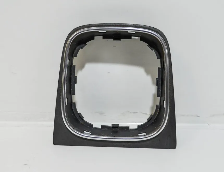 VOLKSWAGEN Golf 5 generation (2003-2009) Пластиковая отделка переключения передач 1K0711113BG 3039902