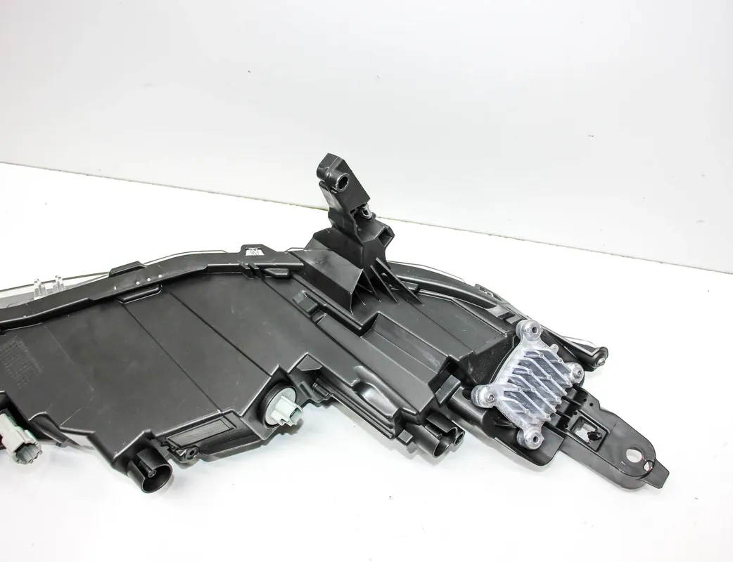 NISSAN Juke 2 generation (2019-2023) Ľavé predné svetlomety P13AFJK16L,90197925 33350473