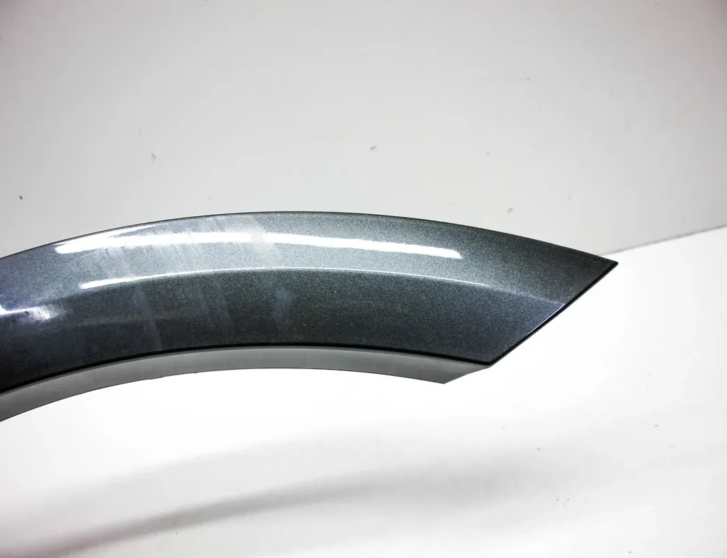 AUDI Q8 4M (2018-2024) Ľavé zadné blatníkové lemovanie 4M8854819C 33354253