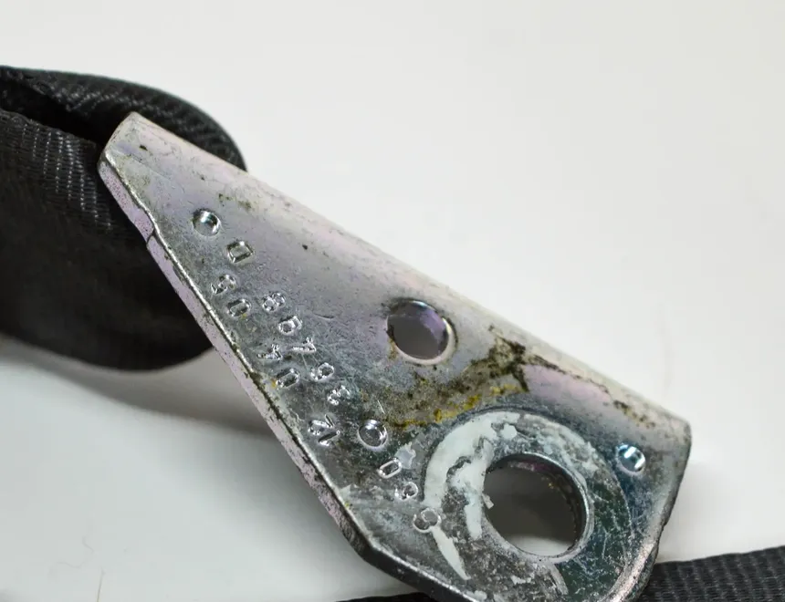 VOLKSWAGEN Golf 7 generation (2012-2024) Ľavý zadný bezpečnostný pás 1K6857805AA 4229505