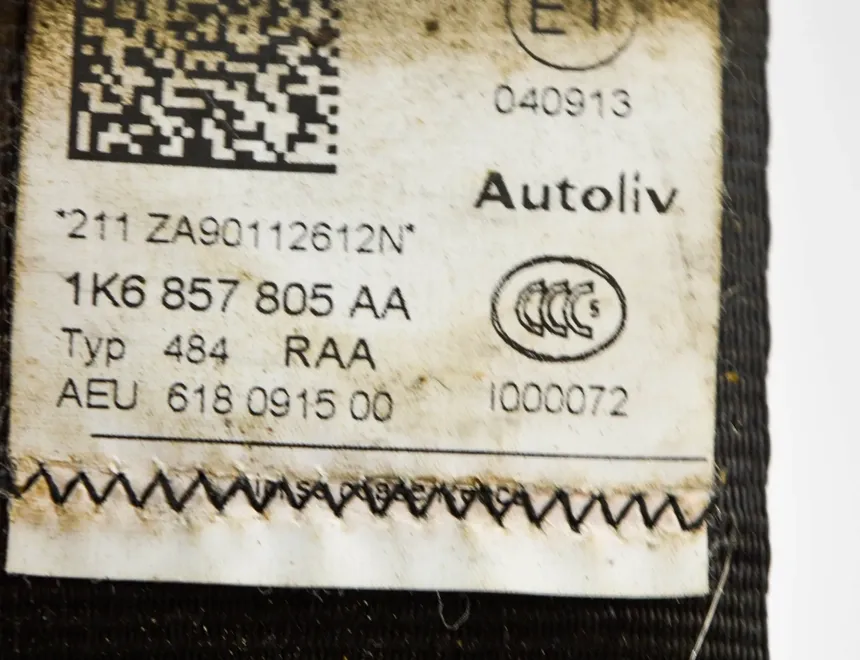 VOLKSWAGEN Golf 7 generation (2012-2024) Ľavý zadný bezpečnostný pás 1K6857805AA 4229505