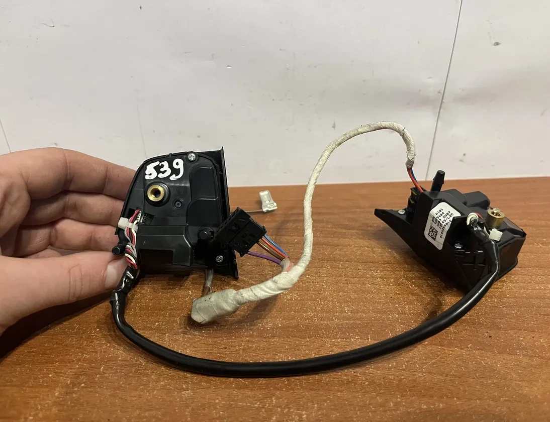 BMW 7 Series F01/F02 (2008-2015) Кнопки / переключатели на рулевом колесе 9229484 18322276