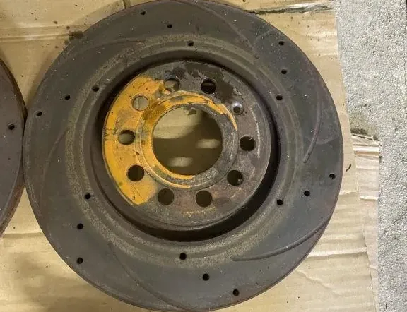 VOLKSWAGEN Golf 8 generation (2019-2023) Brzdový systém Kit strmeň & disky 33468907