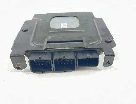 PEUGEOT 5008 1 generation (2009-2016) Блок управления двигателем S180123008 33469670