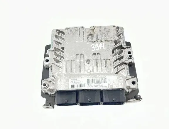PEUGEOT 5008 1 generation (2009-2016) Блок управления двигателем S180123008 33469670