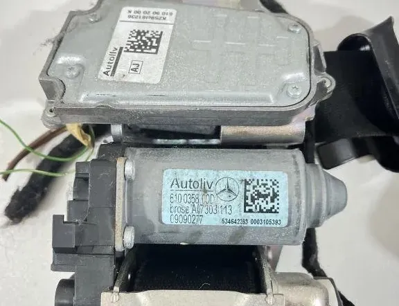 MERCEDES-BENZ C-Class W204/S204/C204 (2004-2015) Ремень безопасности передний левый 610902000 33469891