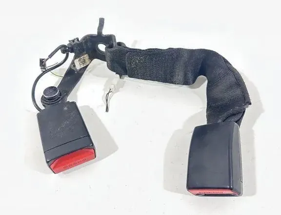 BMW 3 Series F30/F31 (2011-2020) Средняя пряжка сиденья задняя 7375448 33472589