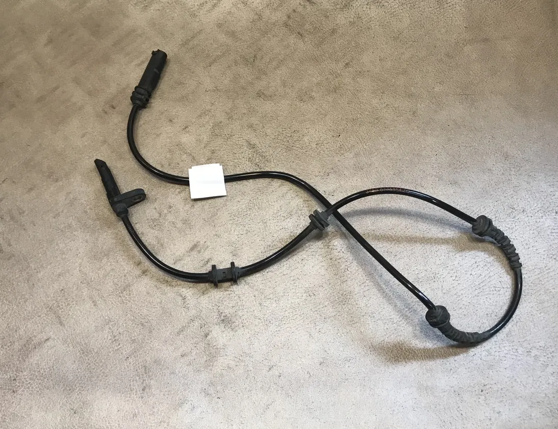 BMW 7 Series F01/F02 (2008-2015) Rear Right ABS Sensor 6775864 14147273