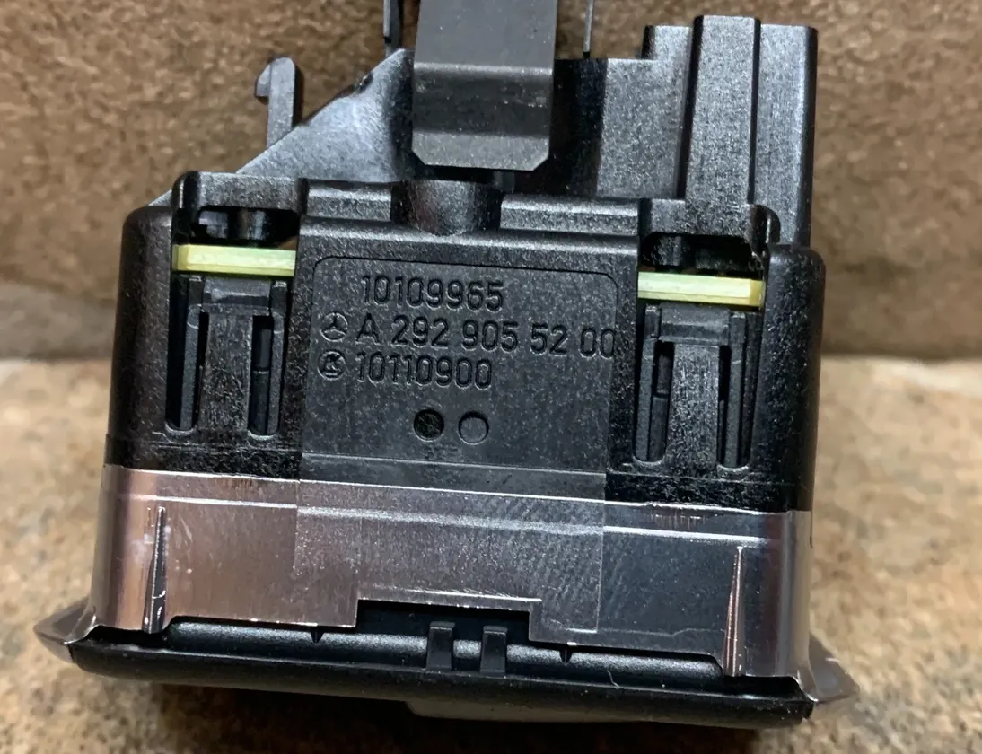 MERCEDES-BENZ GLE Coupe C292 (2015-2019) Tow Hook Control Unit A2929055200 33500361