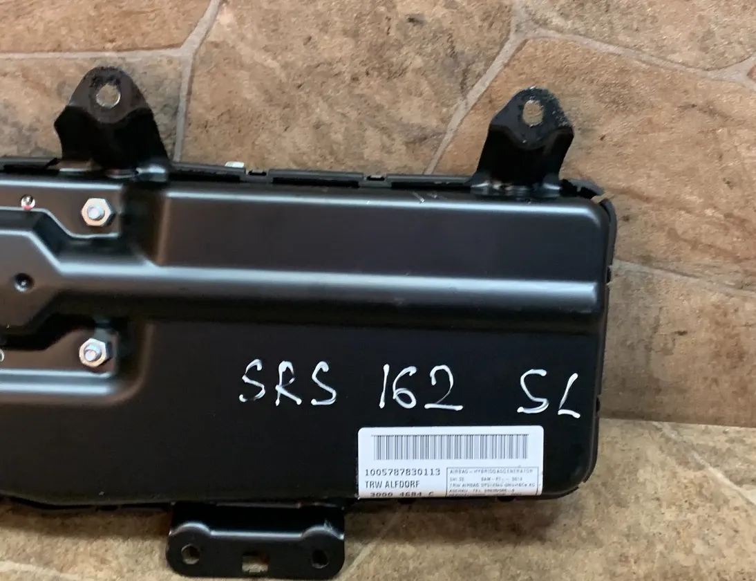 MERCEDES-BENZ SL-Class R230 (2001-2011) Front Left Door Airbag SRS A2308600105 33728814