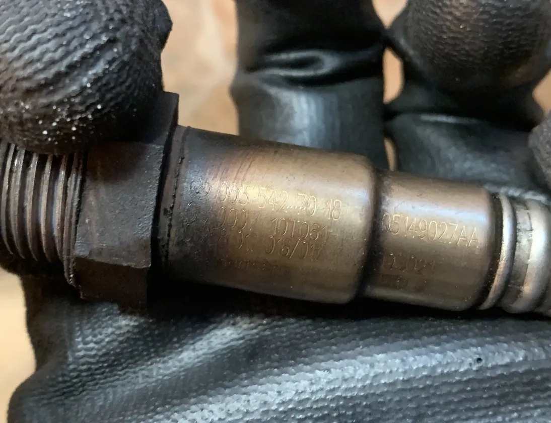 MERCEDES-BENZ C-Class W204/S204/C204 (2004-2015) Lambda Oxygen Sensor A0035427018 33792195