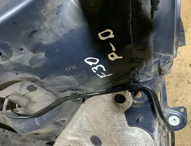 BMW 3 Series F30/F31 (2011-2020) Pravý predný štvrťový panel 34354644