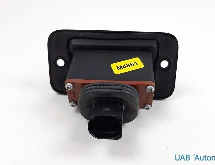 VOLKSWAGEN Caddy 3 generation (2004-2015) Kontaktný konektor dverí M4861,2K0907437 31912108