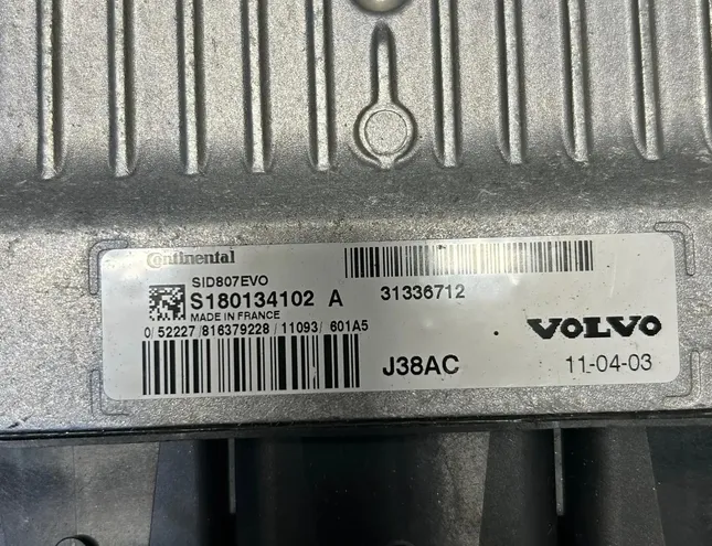 VOLVO S60 2 generation (2010-2020) Блок управления двигателем 31336712 28580699