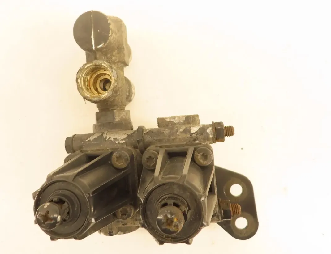 MAN TGX (2007-present) Клапан давления 81.52101-6269 30662450