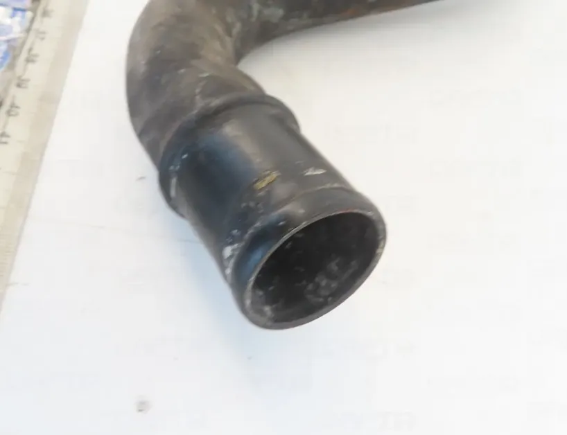 VOLVO FH II (2012-present) Potrubie kompresora 22181109 33930495