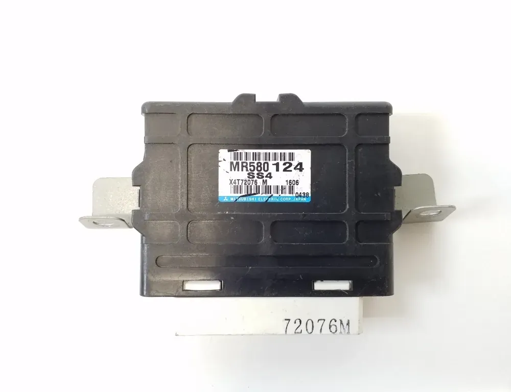 MITSUBISHI Pajero 3 generation (1999-2006) Другие блоки управления MR580124 34154775