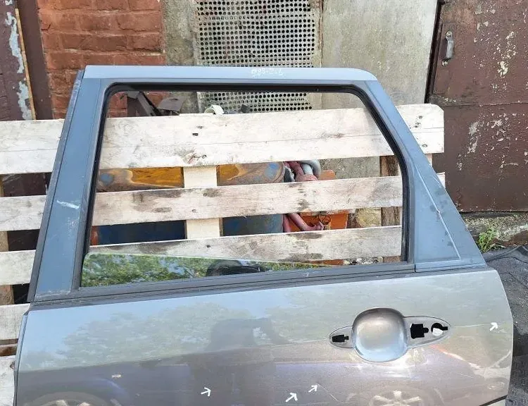 FORD Focus 2 generation (2004-2011) Rear Left Door 33979145