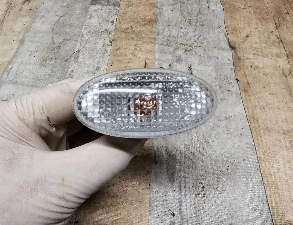 MAZDA 6 GH (2007-2013) Передний правый указатель поворота 33983442