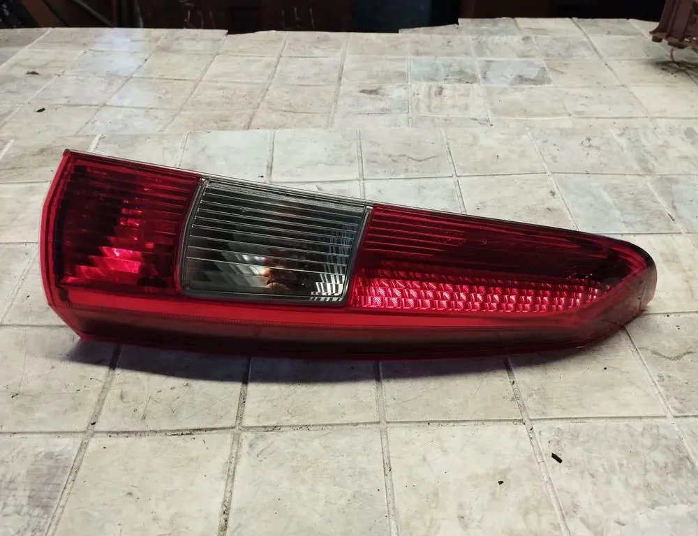 VOLVO V70 2 generation (2000-2008) Rear Left Taillight 9154494USA,9154494,9154494ECE 34023321