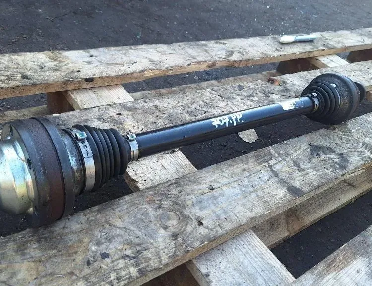 AUDI Q5 8R (2008-2017) Pravý zadný hnací hriadeľ 8R0501203C 34001485