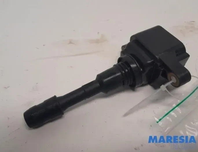 RENAULT Megane 3 generation (2008-2020) Vysokonapäťová zapalovacia cievka H8200959964,R1203S00100,0042120612,224337085R 27231466