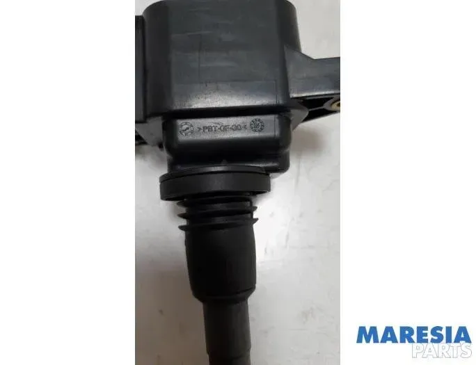 RENAULT Scenic 3 generation (2009-2015) Vysokonapäťová zapalovacia cievka 8200959964,77252001,224337085R 27522647