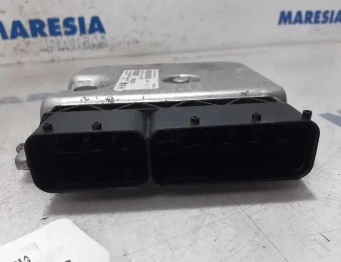 OPEL Combo D (2011-2020) Блок управления двигателем 55246936,95513916,95515119,55266282,00520028650,28444383,682038478,55283470 27756037