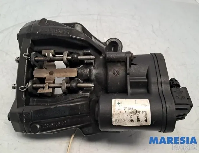 ALFA ROMEO Giulia 2 generation (2015-2024) Ostatné časti karosérie 50551558,50569049 33531181