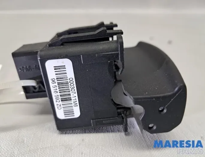 CITROËN C6 1 generation (2004-2012) Кнопка ручного тормоза 96516592ZD,470701 33589734