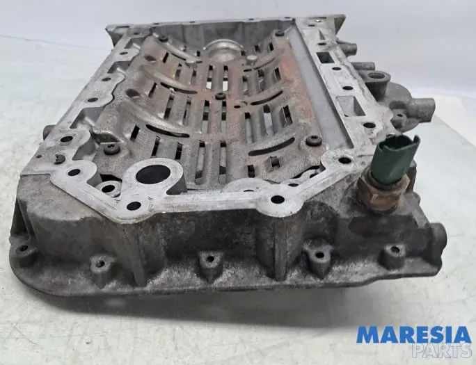 CITROËN C6 1 generation (2004-2012) Маслосборник 0130CV,5U3Q6U004DA 33601951