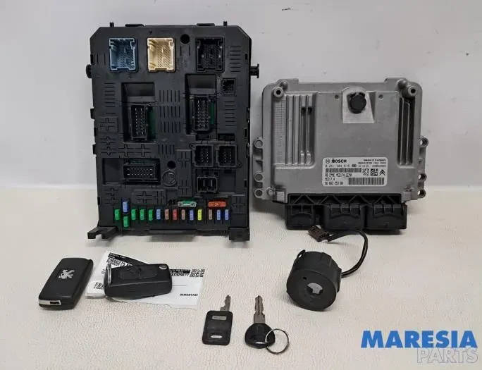 PEUGEOT 5008 1 generation (2009-2016) Engine Control Unit ECU 966689568002,0261S04616,9666325380,9666319780,1039S33926,1943WG,9663123380,1613316380,6160C1,212454502 33712781
