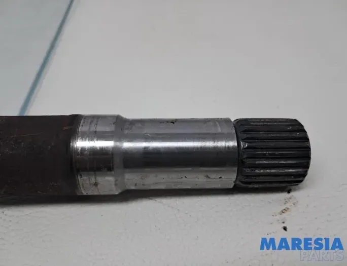 PEUGEOT 3008 Полуось передняя правая 3273QK,3273QL 33938831