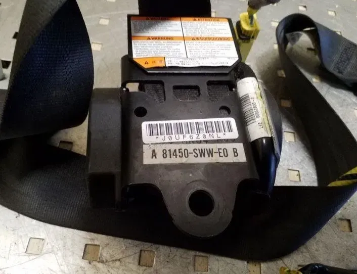 HONDA CR-V 3 generation (2006-2012) Ремень безопасности передний правый 608200000A 26068091