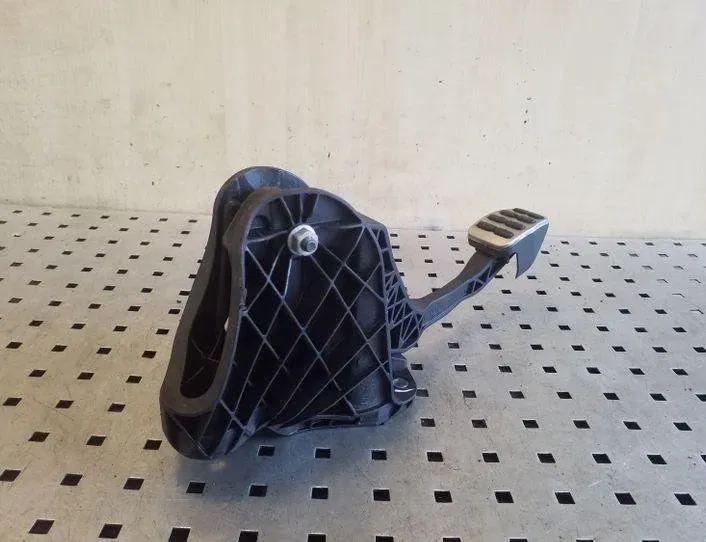 VOLKSWAGEN Eos 1 generation (2006-2020) Clutch Pedal 1Q2721059R,1K0721796K 26194073