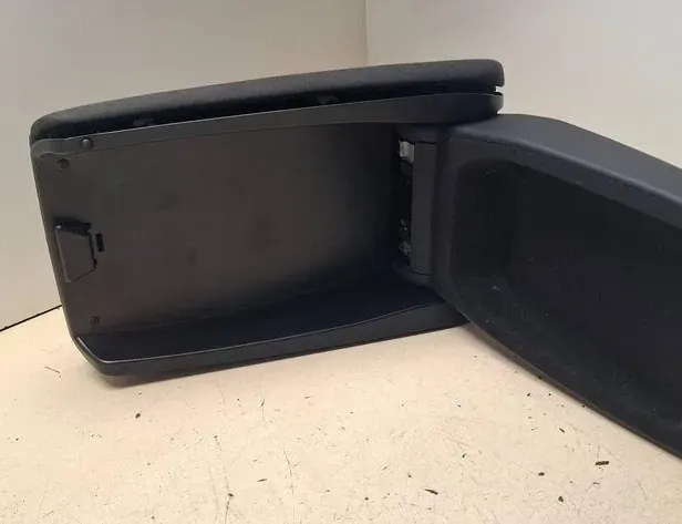 AUDI A6 C6/4F (2004-2011) Подлокотник 120963973,4G0864208G,08072014 34189545